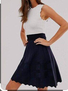 Ted Baker Polina Contrast Scalloped Knit Fit in Flare Dress Navy & Cream Size 0